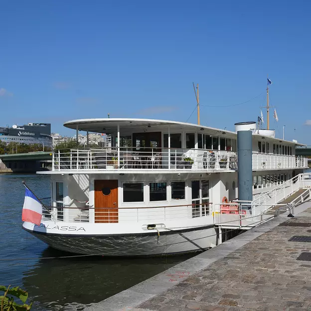 Bateau Thalassa Quai Liberté événementiel Paris
